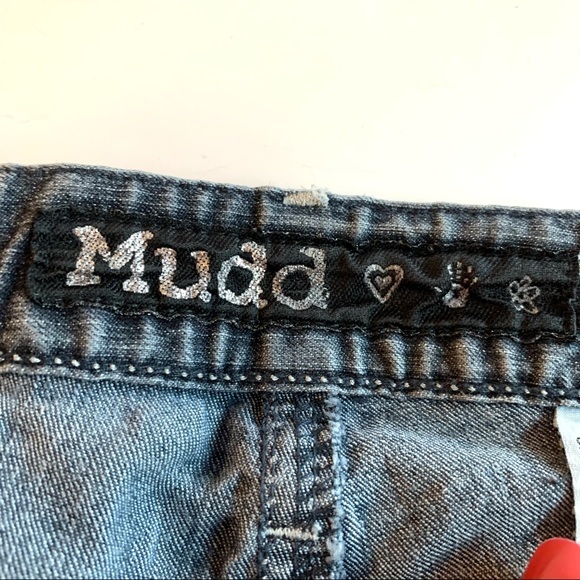 Mudd Jean Capris 9 - Picture 3 of 9